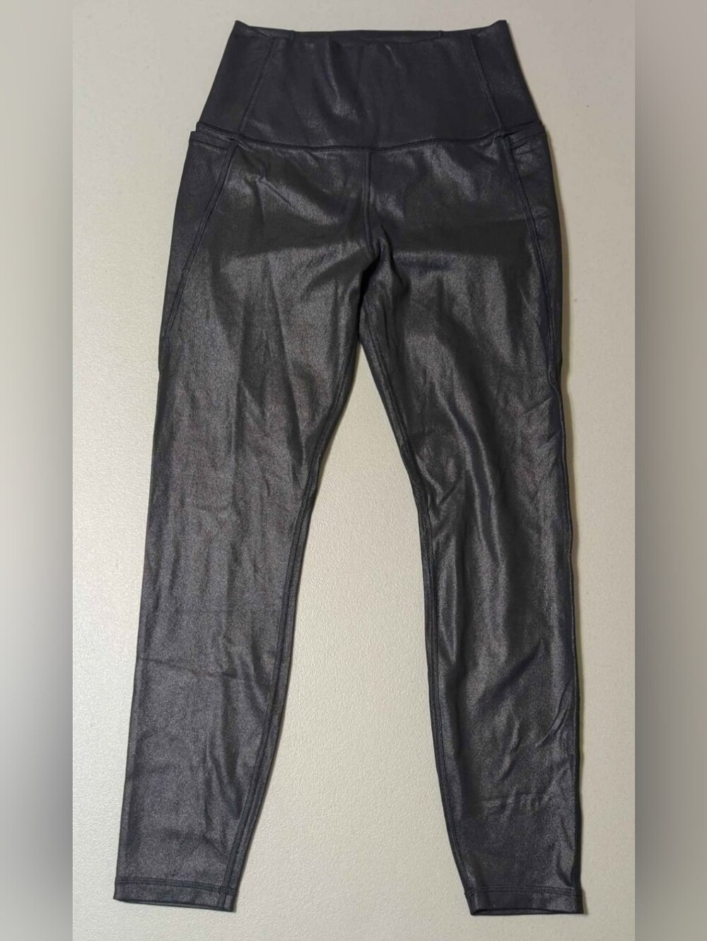 NWT CRZ YOGA medium shiny black leggings - Picture 4 of 9